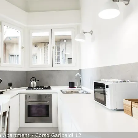 Apartment Brera In Garibaldi Milan