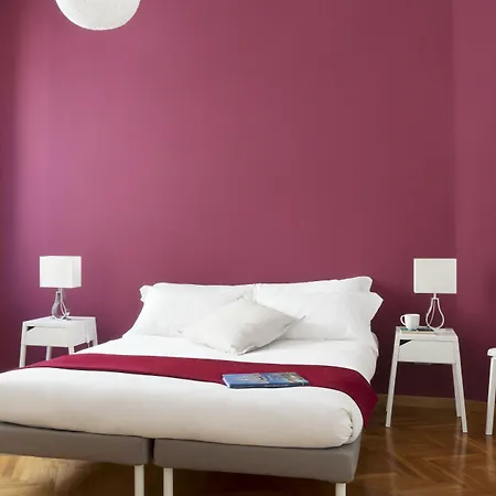 Apartment Brera In Garibaldi Milan