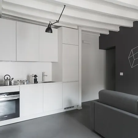 Apartment Brera In Garibaldi